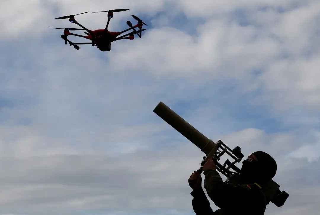 Grande ‘brèche' dans la défense antidrones / Hongrie, ‘cheval de Troie' russe au cœur de l'Europe