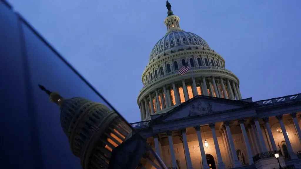 Crise aux États-Unis, le gouvernement ferme officiellement