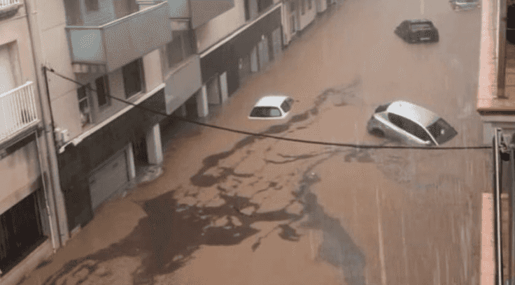 Violente tempête en Espagne, alerte rouge – les inondations emportent tout