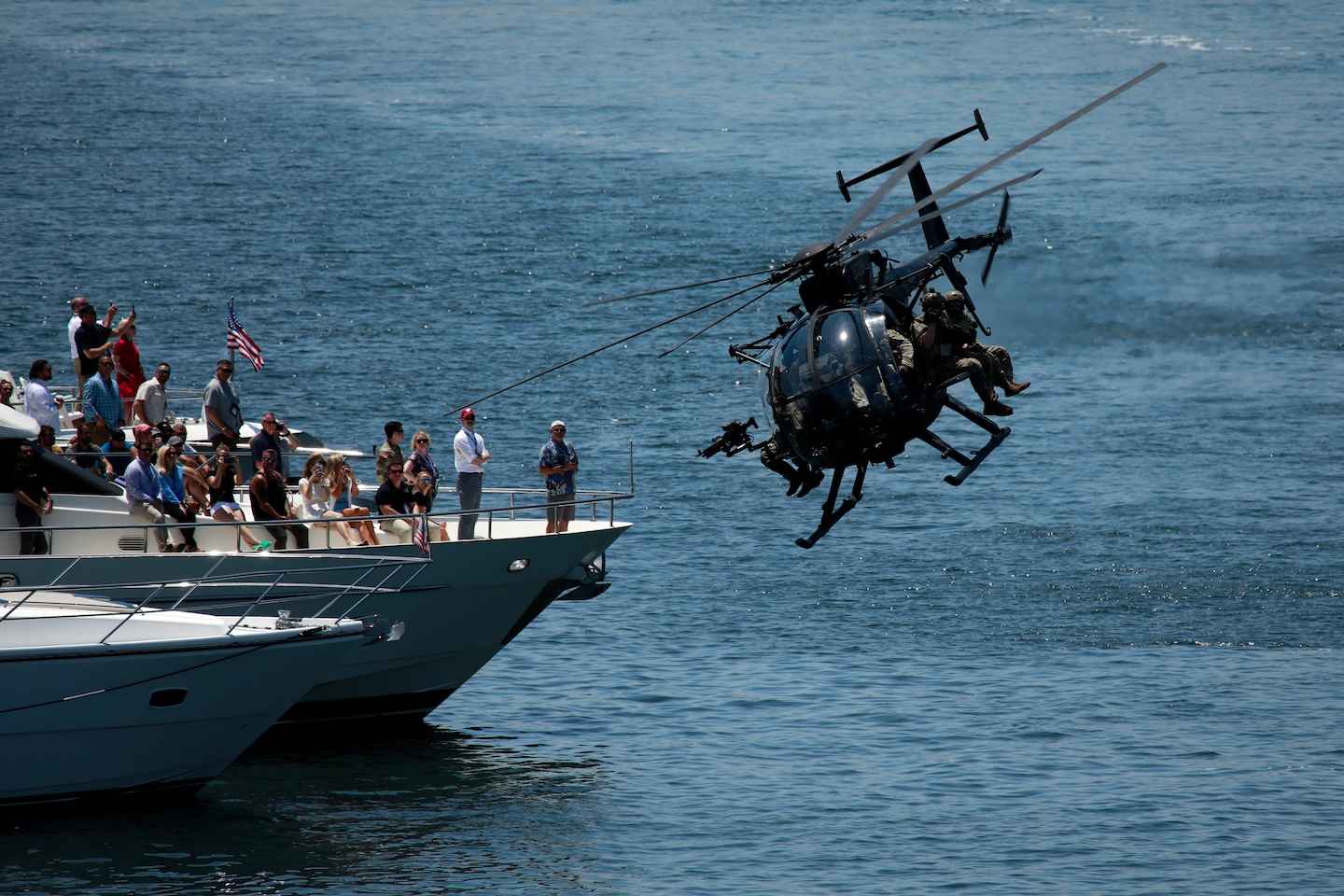 USA frappe un “navire de drogue” aux Caraïbes, des survivants cette fois-ci