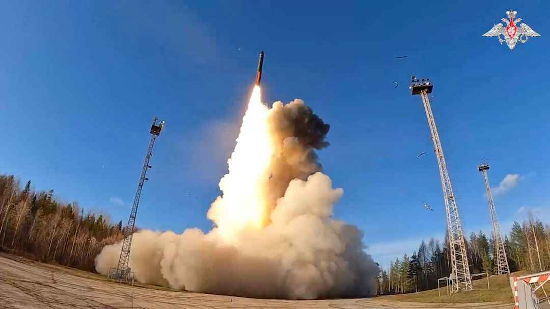 Poutine, le doigt sur le bouton rouge ! Supervise des exercices nucléaires depuis le Kremlin