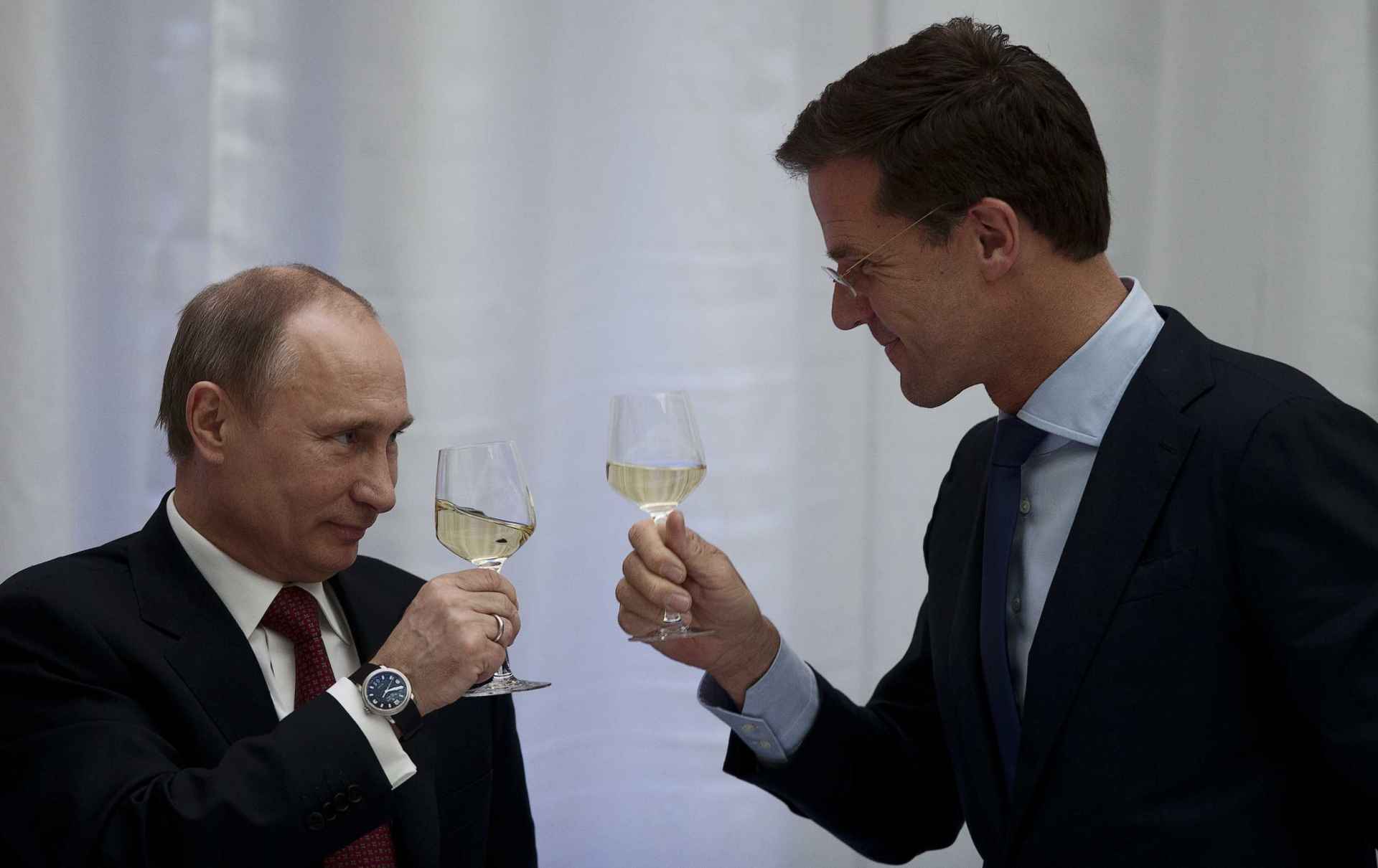 Chef de l'OTAN : Poutine manque d'argent, de troupes et d'idées