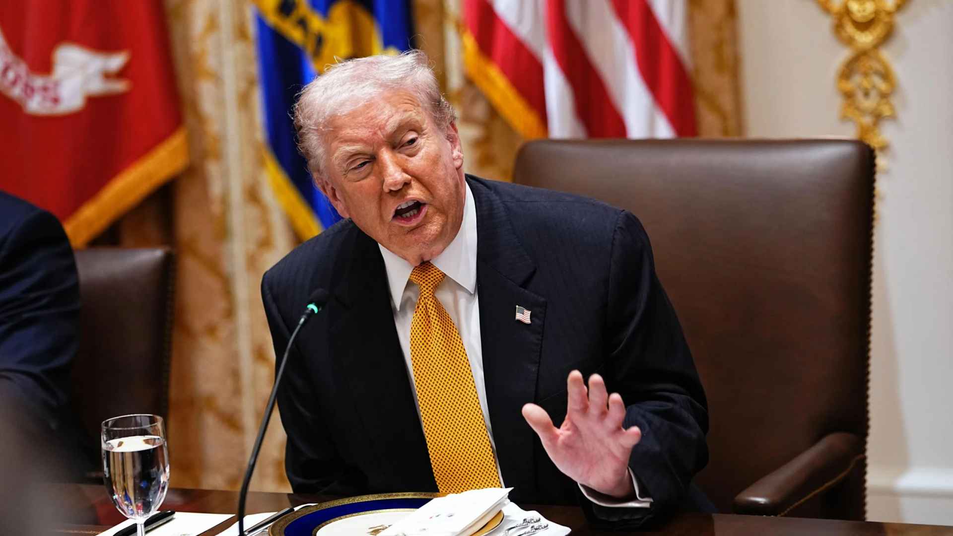 1 milliard USD, Trump menace de poursuivre la BBC : retirez la fausse déclaration