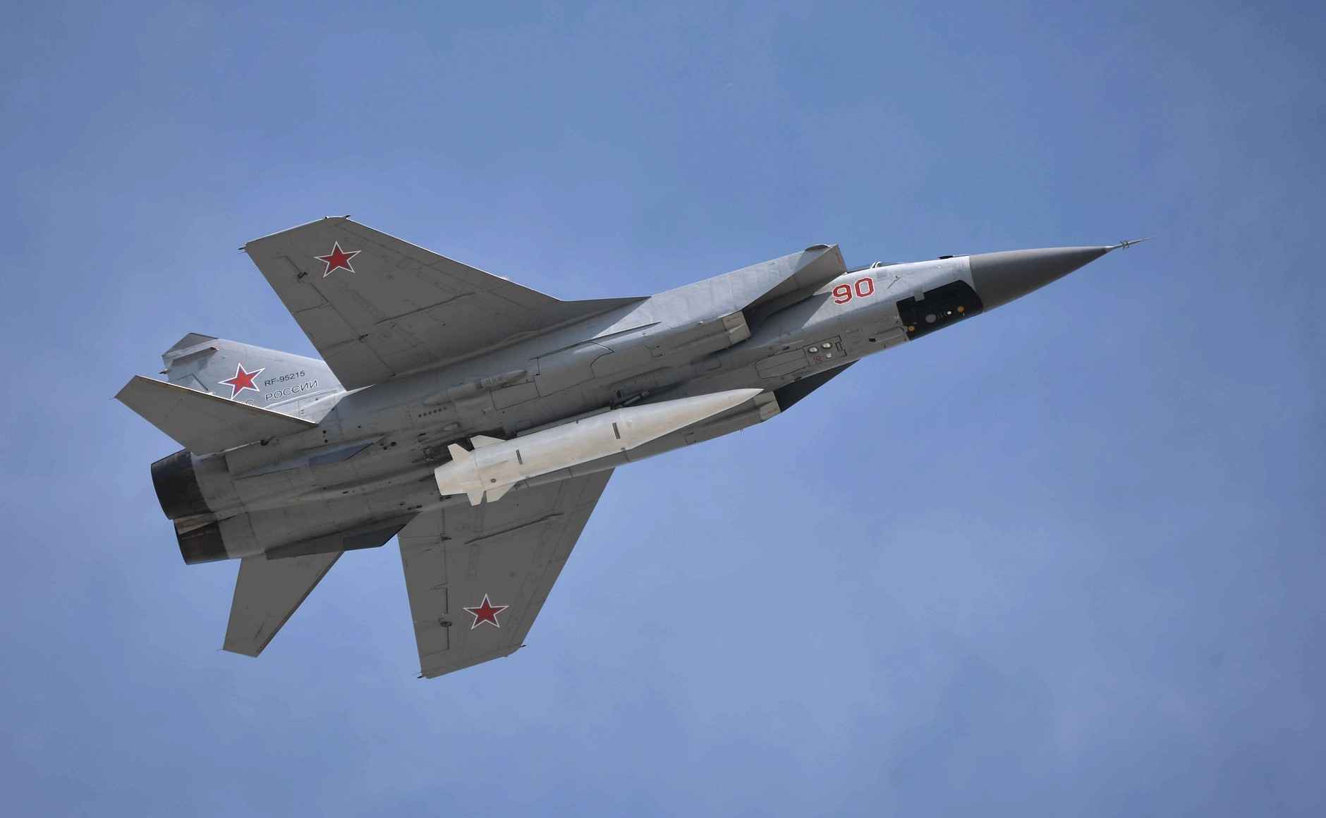 Ils voulaient voler un MiG-31 russe / Moscou révèle le ‘complot' britanno-ukrainien