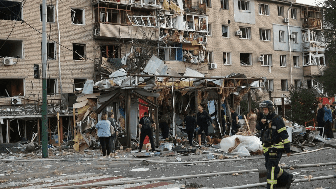 Zelensky exhorte le monde à agir vite contre l'offensive russe : urgence en Ukraine !