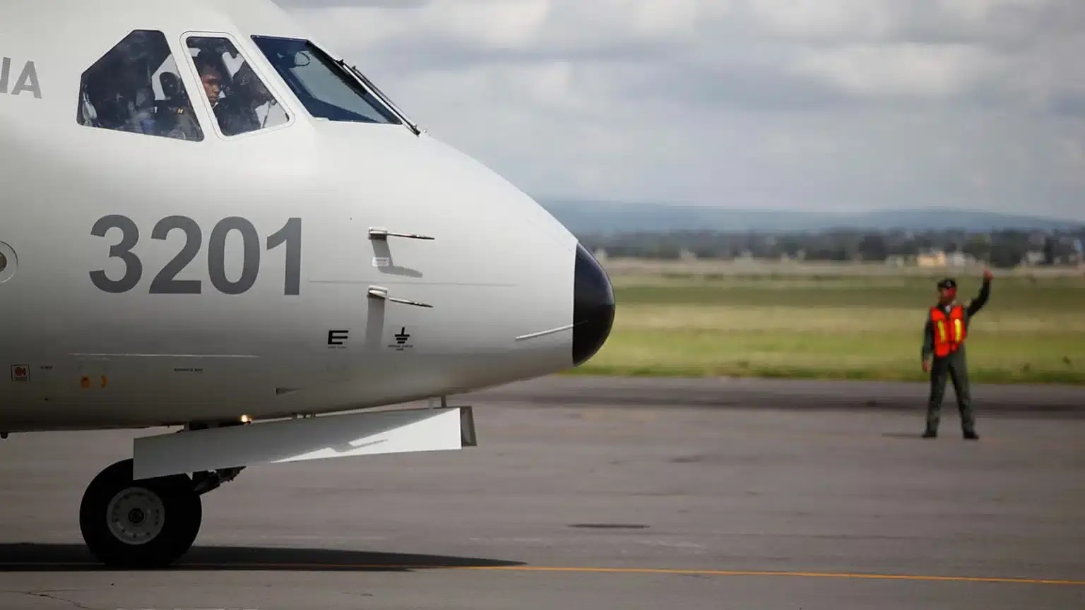 Avion de la ministre espagnole: GPS en panne/Kaliningrad, “triangle des Bermudes baltique