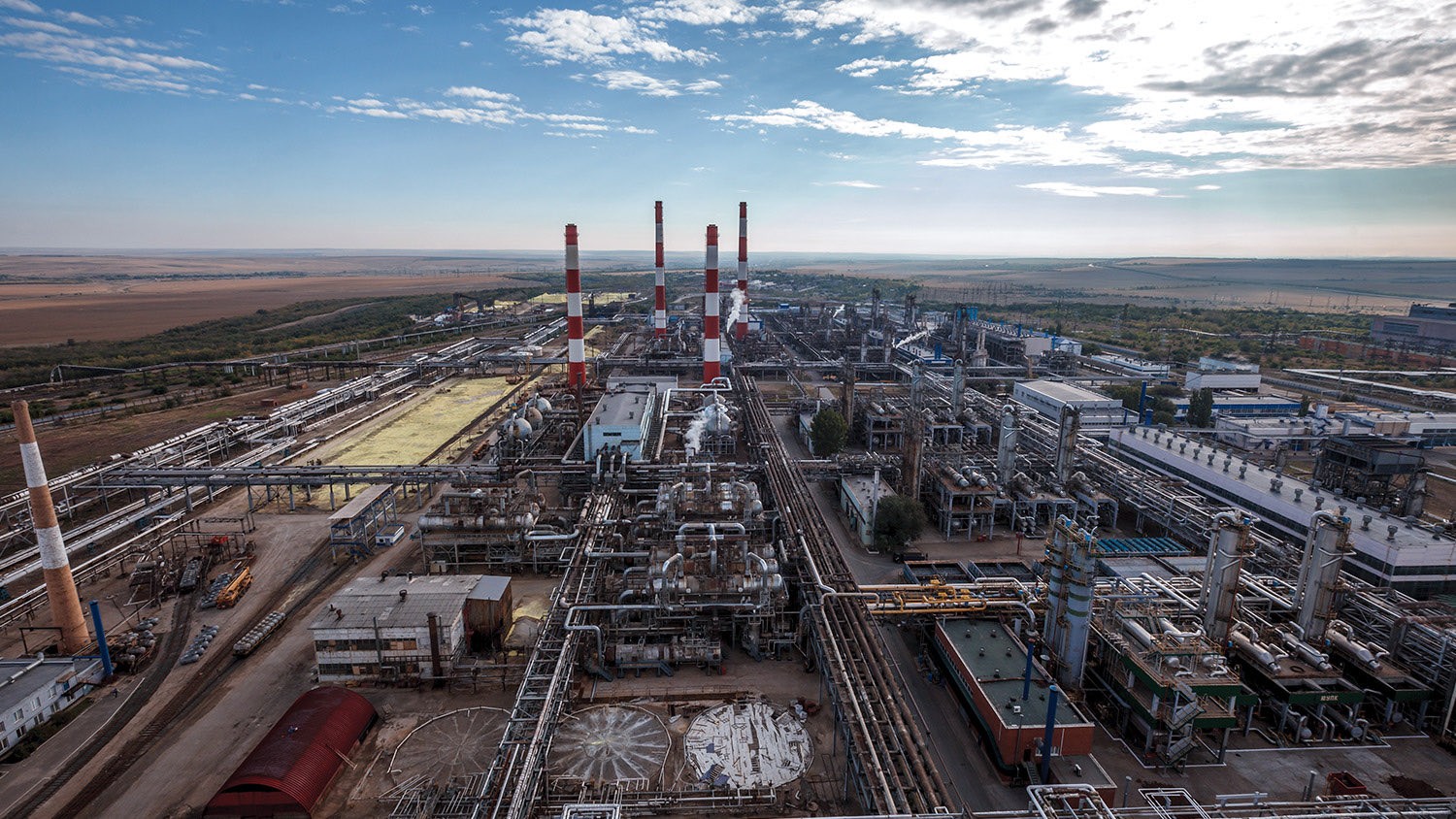 Attaque sur une usine de gaz à 1300 km : l'Ukraine punit la Russie, opération confirmée