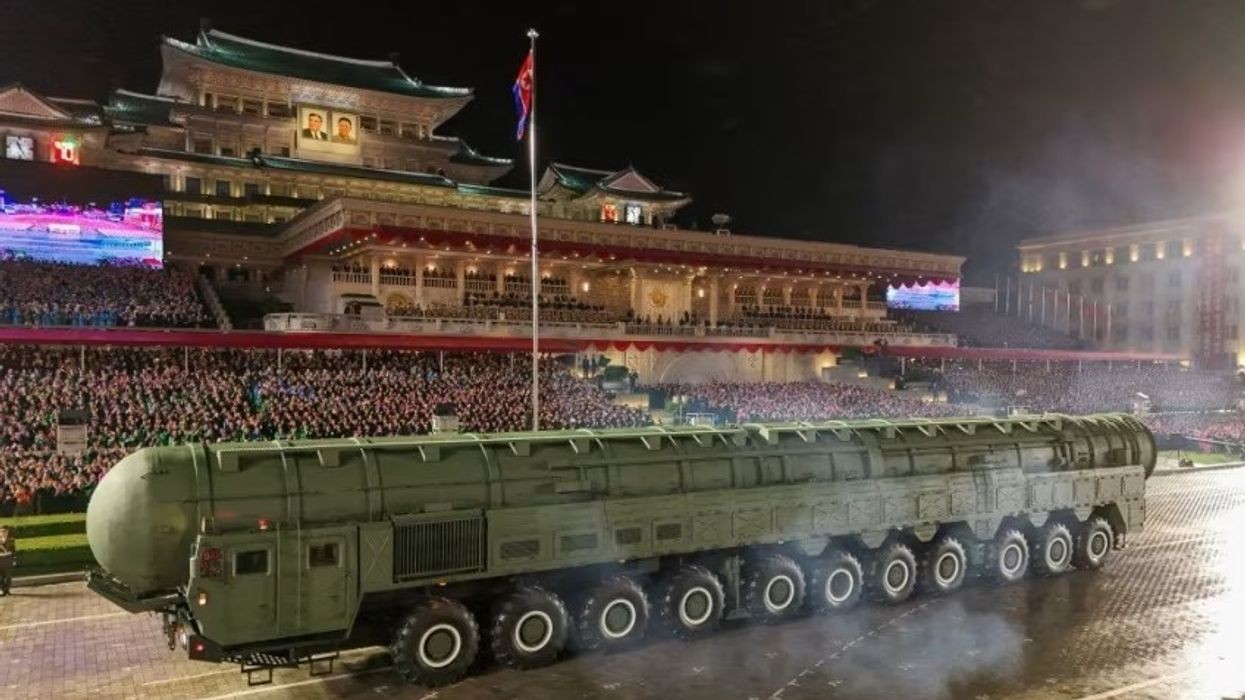 À 80 ans du parti au pouvoir, Kim Jong Un dévoile la nouvelle arme hypersonique nord-coréenne