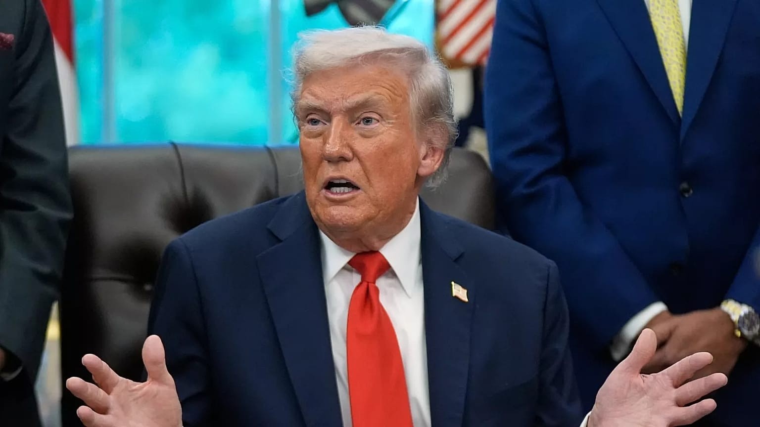 Les pourparlers avec Poutine échouent! Trump cède, nouvelles sanctions contre la Russie