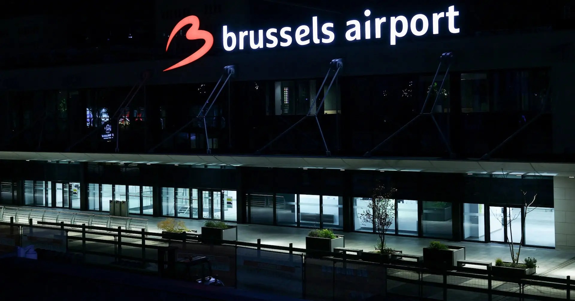 La Russie envahit l'Europe avec des drones / Aéroports fermés en Belgique, alerte aussi en Suède