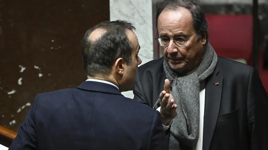 "La fragilité" politique et budgétaire française élément "d'insécurité" pour l'Europe, selon Hollande