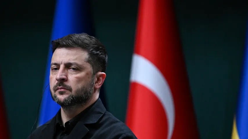 Ukraine : Kiev et les dirigeants européens cherchent une réponse au plan Trump