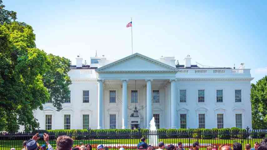 USA veulent que l'Ukraine 'cède' / UE pas d'appui, Russie attend signaux positifs