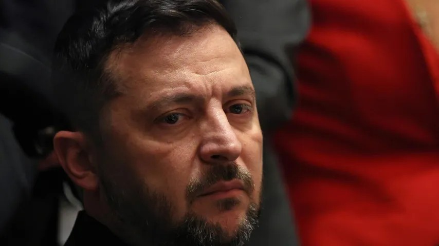 Volodymyr Zelensky confirme avoir reçu le plan de paix américain