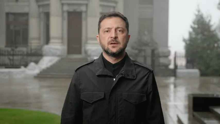 Zelensky doit accepter maintenant: l'Ukraine doit céder des territoires et limiter son armée