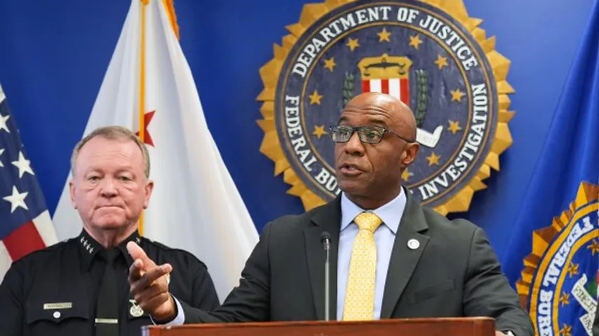 États-Unis: projets d'attentats pour la nuit du Nouvel An, quatre arrêtés en Californie