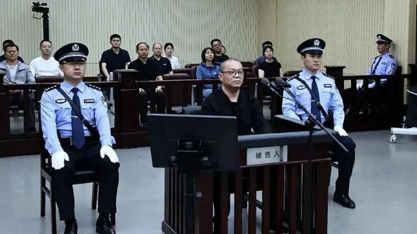 Ex-banquier exécuté en Chine après avoir pris 116 M£ de pots-de-vin via sa société