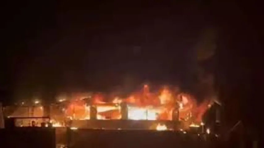 Inde, 25 morts dans un incendie de boîte de nuit; la plupart asphyxiés