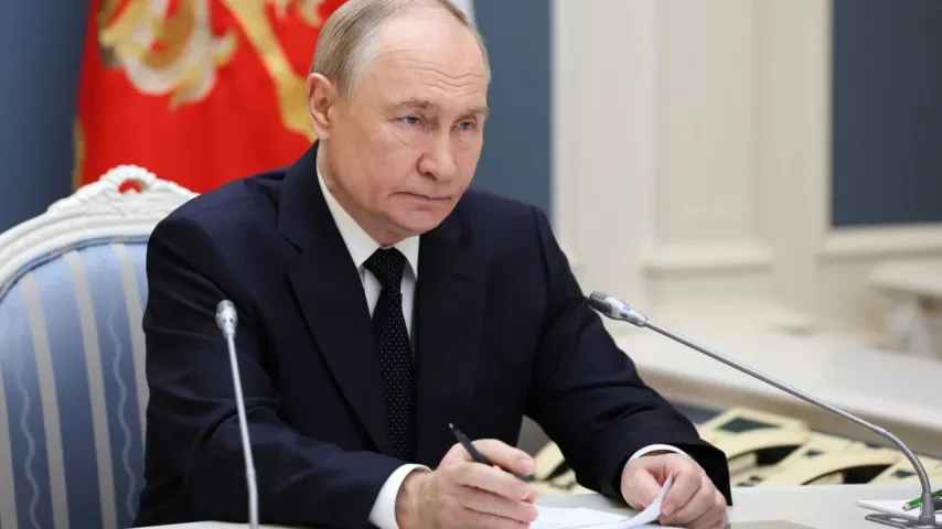 La Russie persiste, Poutine : nous refusons volets du plan US pour clore la guerre en Ukraine