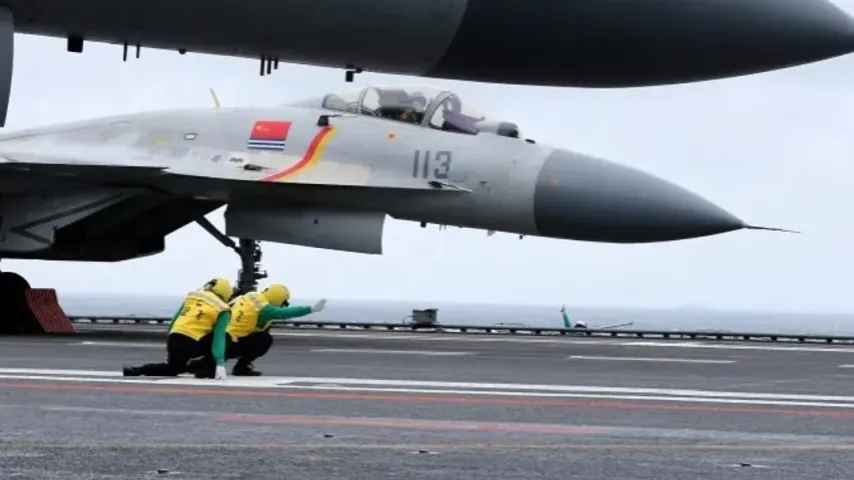 Le Japon accuse des pilotes chinois d'avoir braqué le radar de tir sur ses avions