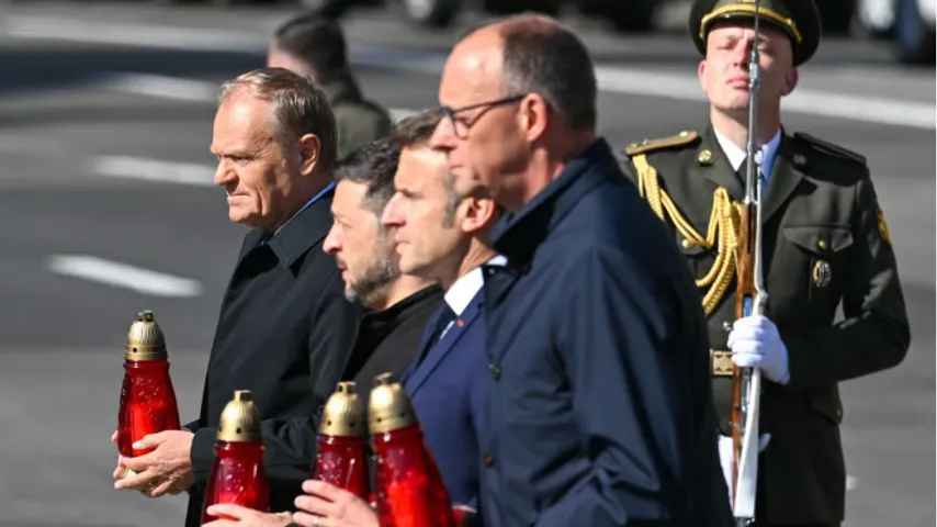 Les États-Unis pourraient trahir l'Ukraine”/ Publication de la transcription 'explosive' de Macron