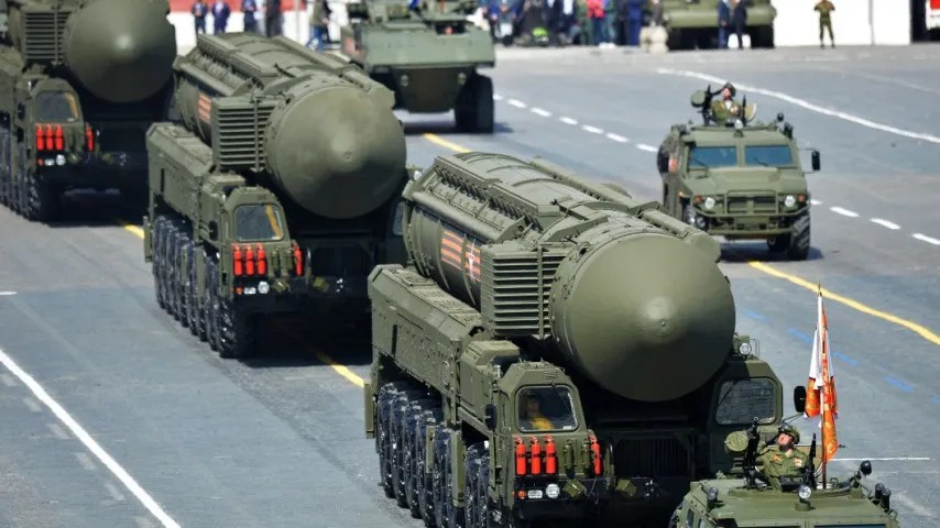 Missiles Oreshnik en Biélorussie, la Russie déplace armes nucléaires vers la frontière européenne