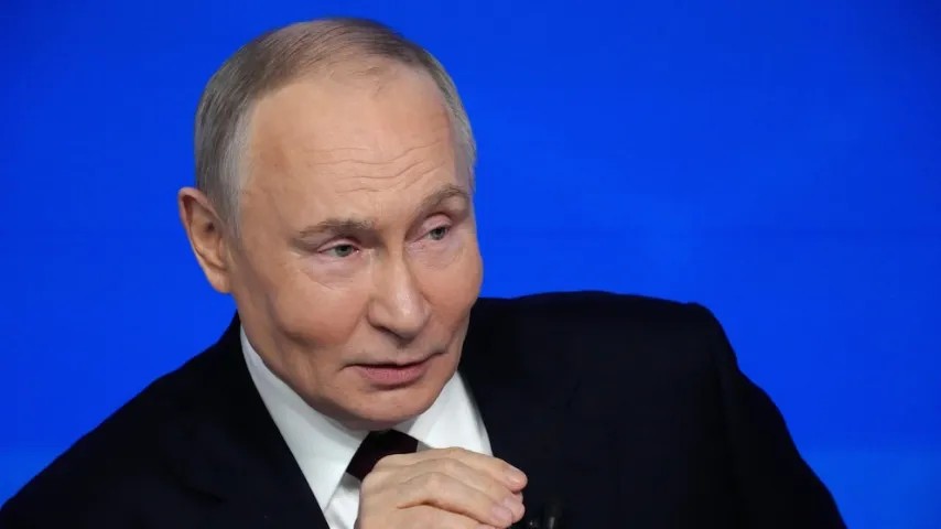 Poutine à son marathon annuel / Aucun compromis sur l'Ukraine, la paix reste loin