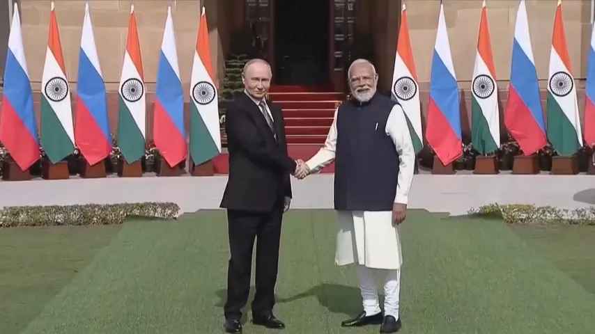 Poutine : approvisionnements en pétrole ininterrompus pour l'Inde