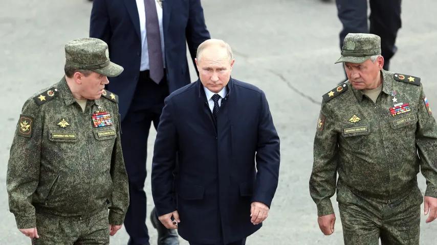 Russie: étrangers sous contrat militaire — Poutine signe un décret, cherche recrues mondiales