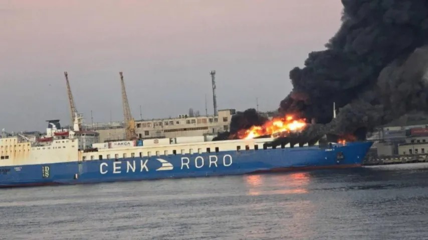 Tensions en mer Noire: la Russie détruit trois navires turcs après l'appel Erdogan-Poutine