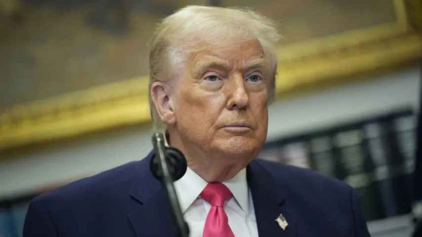 Trump bloque visas après tirs contre Garde nationale, Maison-Blanche publie 19 États interdits