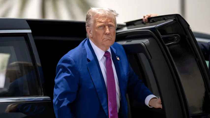 Trump dit que «nous sommes plus proches que jamais» de la paix en Ukraine