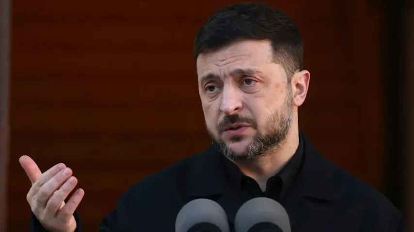 Zelensky appelle Witkoff et Kushner, progrès dans les négociations de paix