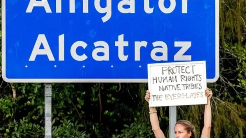 L'ICE détient 73 000 personnes dans les prisons américaines, un record historique