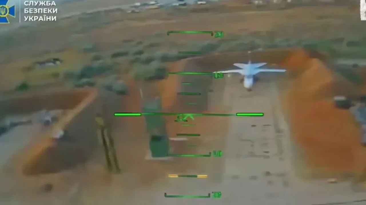L'Ukraine publie la vidéo des plus grosses frappes de drones de 2025 contre des cibles russes