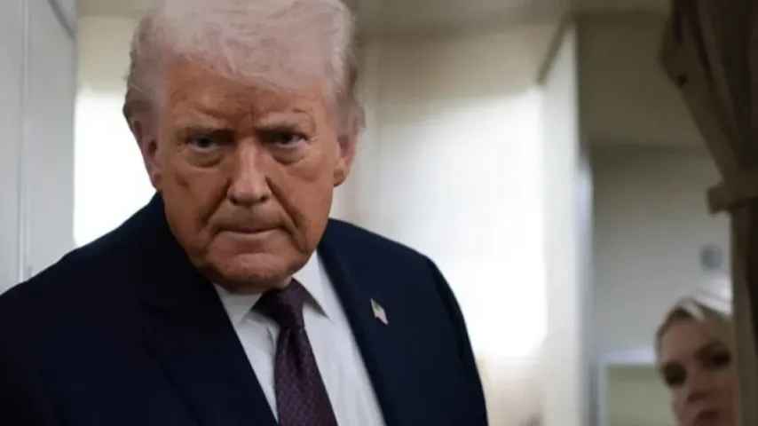 Trump : Une grande flotte américaine se dirige vers l'Iran, mais je voudrais que rien ne se passe.