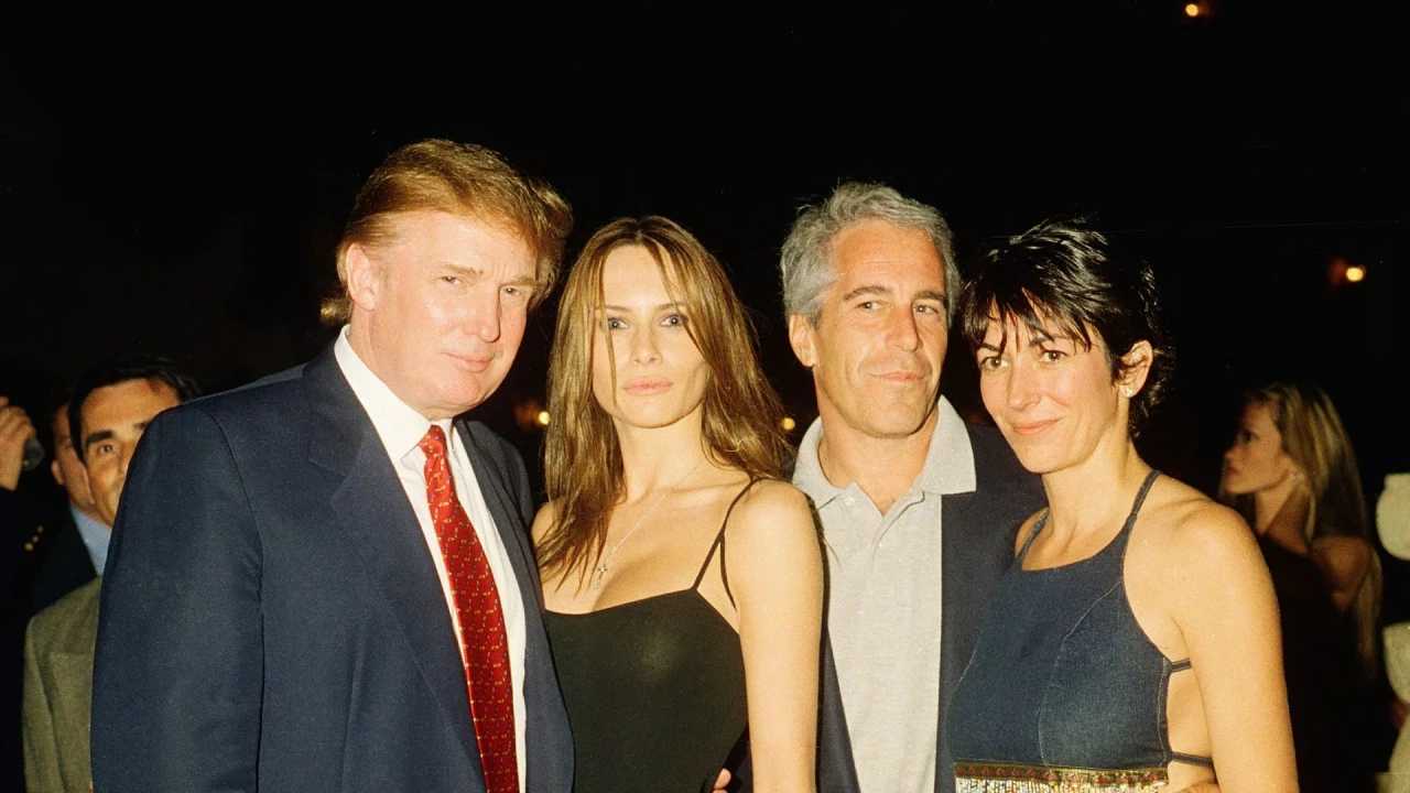 Demande 'clémence' à Trump / la collaboratrice d'Epstein 'se tait' au Congrès