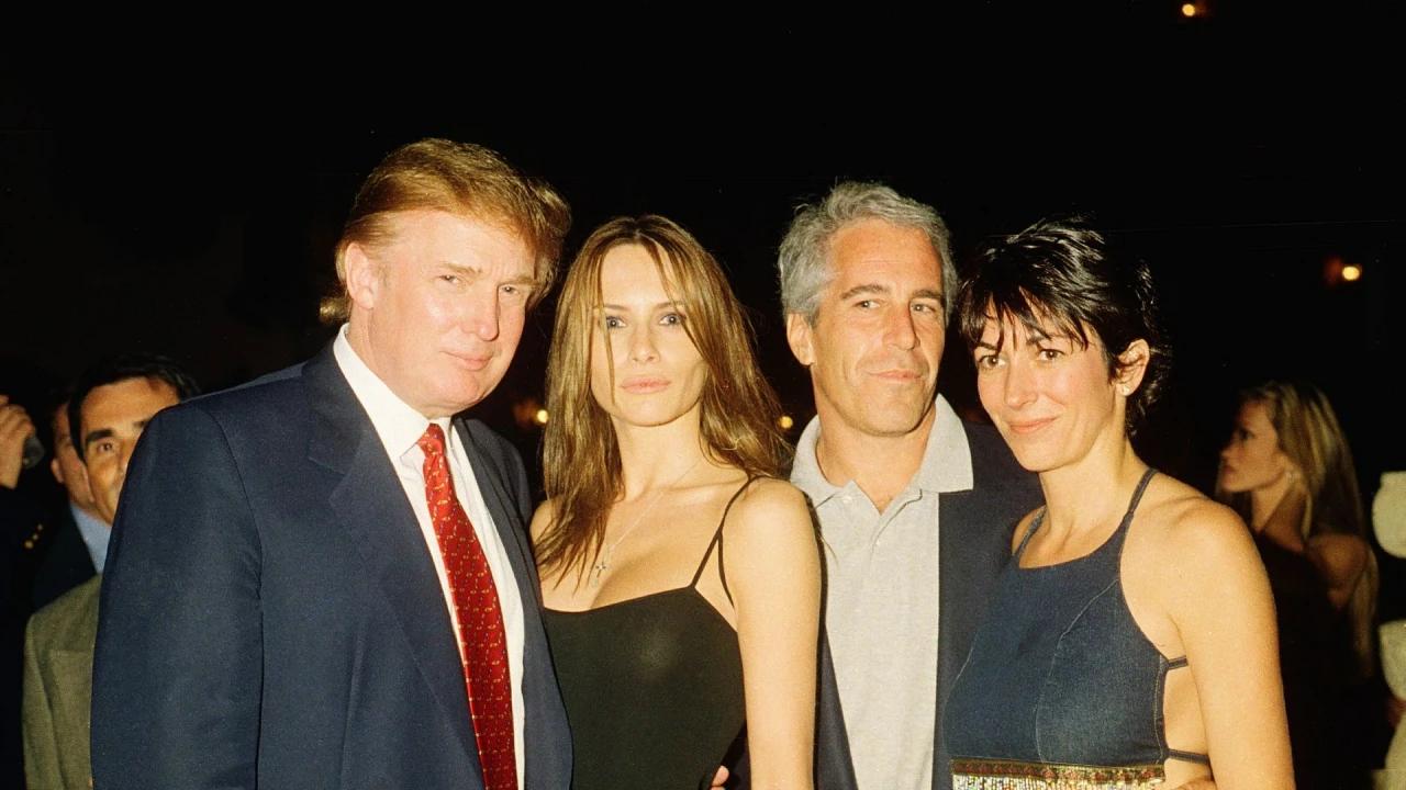 Demande 'clémence' à Trump / la collaboratrice d'Epstein 'se tait' au Congrès