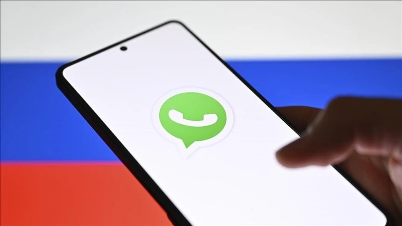 La Russie «assombrit» WhatsApp; ferme la plateforme de META et promeut services locaux