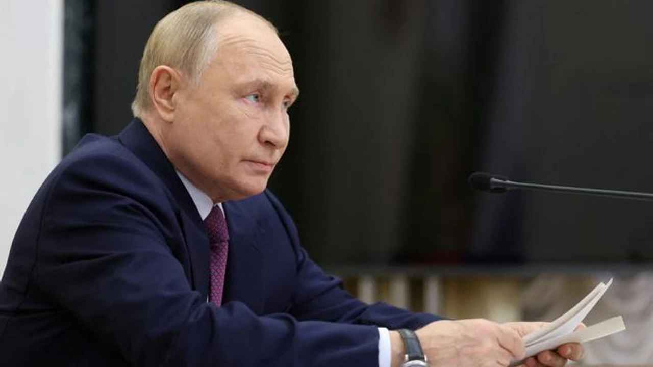 «NEW START» encore trois jours de vie / Le traité nucléaire expire, la Russie tire l'alarme