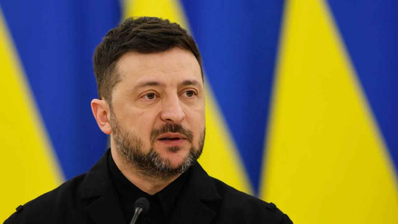 Nouveau tour de pourparlers tripartites Russie et États‑Unis, Zelensky : tout dépend des USA