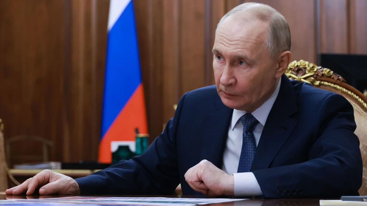 Poutine disparu depuis une semaine, Zelensky : «Il ne lui reste plus beaucoup de temps»!