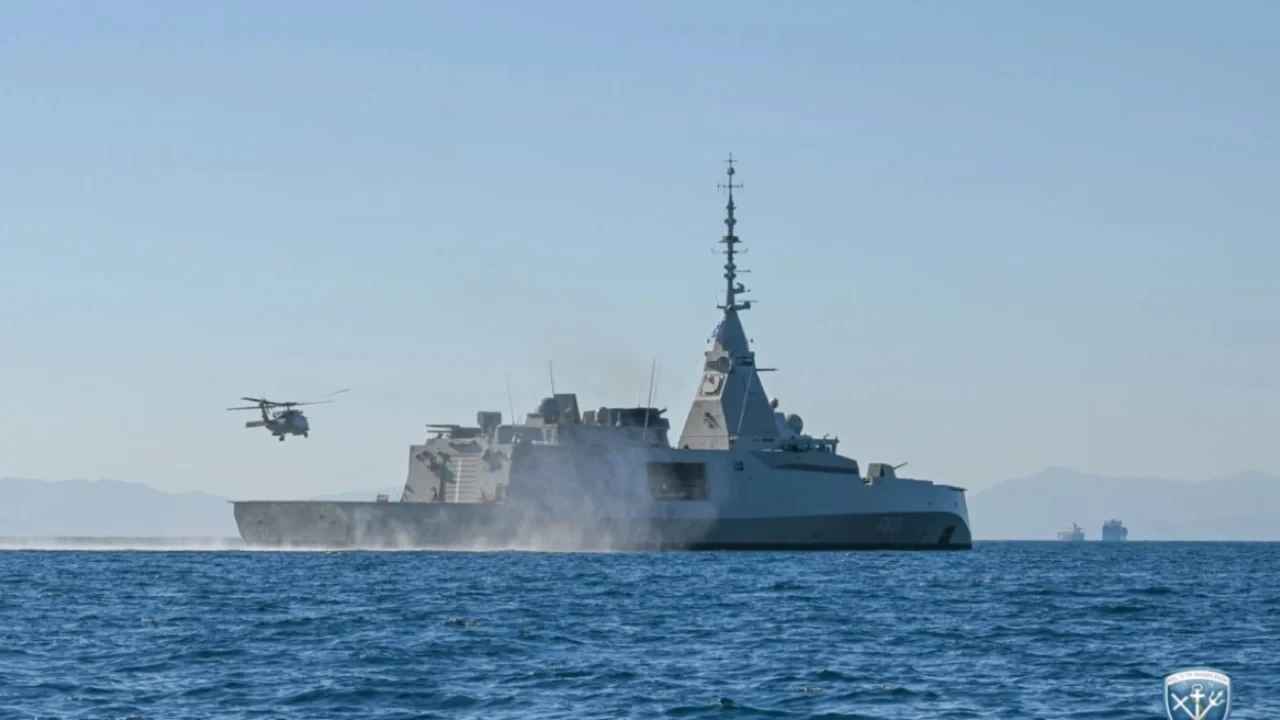 Attaque contre Chypre : la Grèce envoie en urgence deux navires militaires et deux F-16 dans la zone