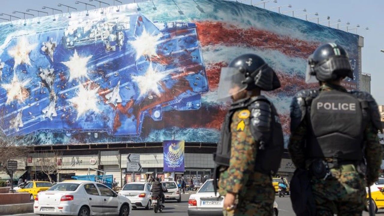 États-Unis prêts pour une intervention terrestre! Début des attaques massives à Téhéran