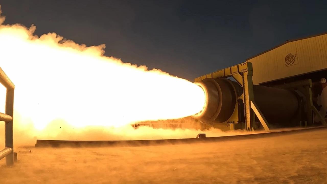 Fusée atteignant les États‑Unis : Kim Jong Un teste le moteur, prêt pour la guerre