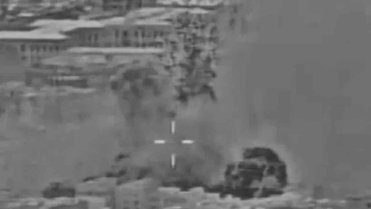 Israël attaque le bunker souterrain du leader iranien