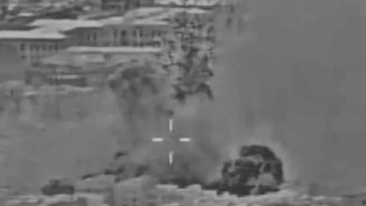 Israël attaque le bunker souterrain du leader iranien