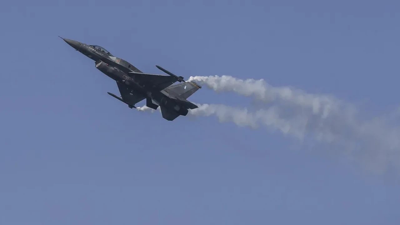 La Turquie envisage le déploiement d’avions de chasse F-16 à Chypre du Nord