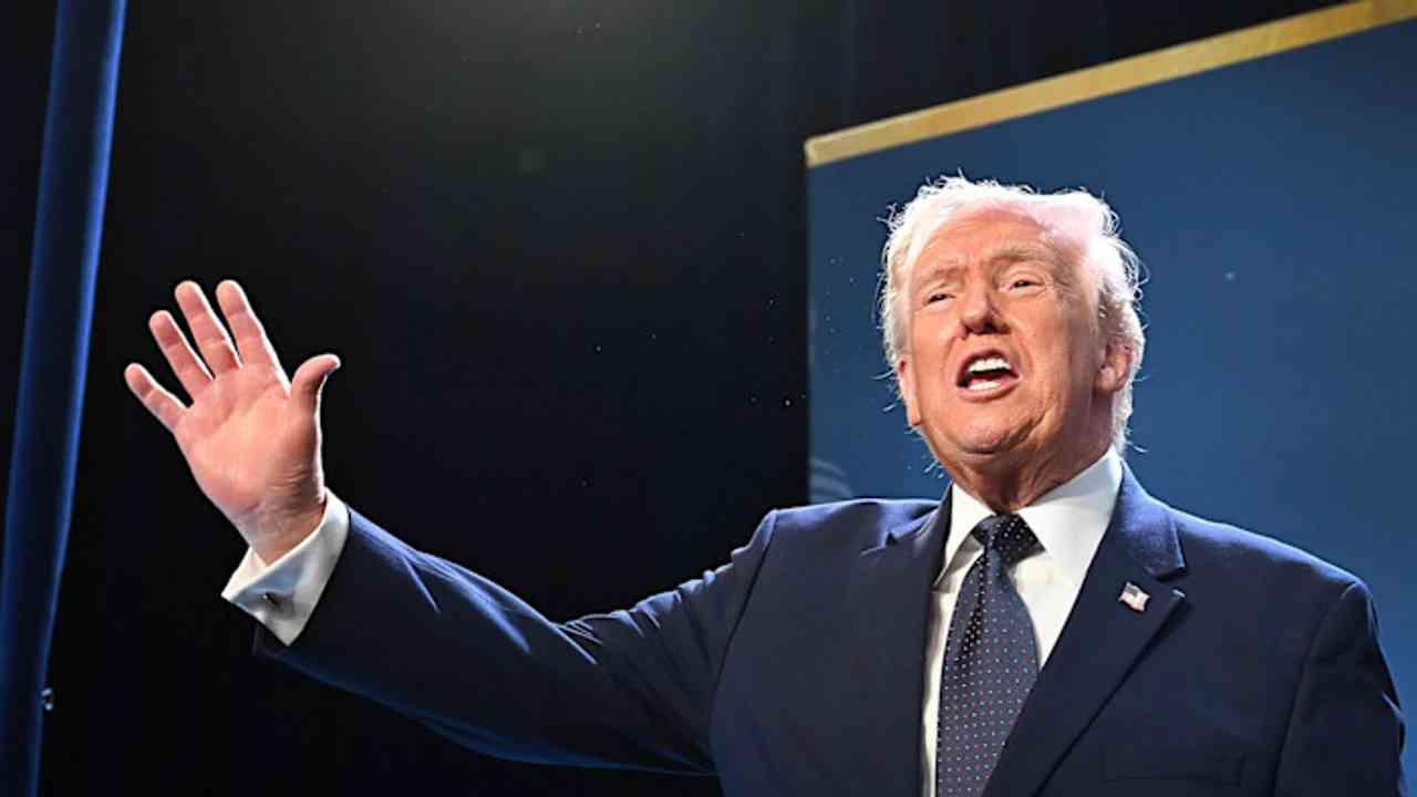 L'Iran à Trump: Garde la tête! Il répond aux menaces «vides» du président