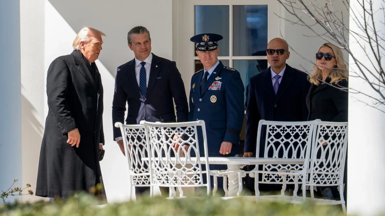 L'Iran ment", Trump: "Ils ont peur d'accepter les pourparlers car leur peuple les tuerait"!